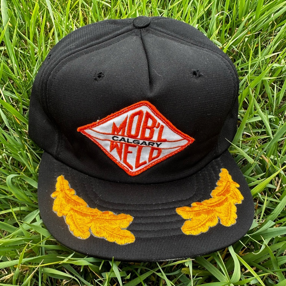 Vintage Mobl Weld hat
